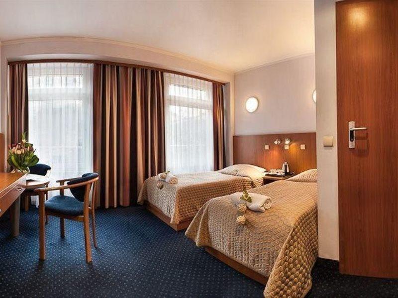 Hotel Alexander 3*