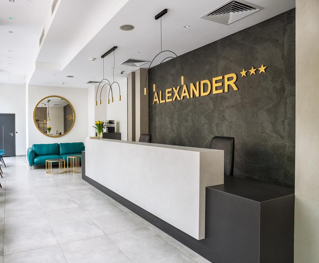 Alexander Hotel
